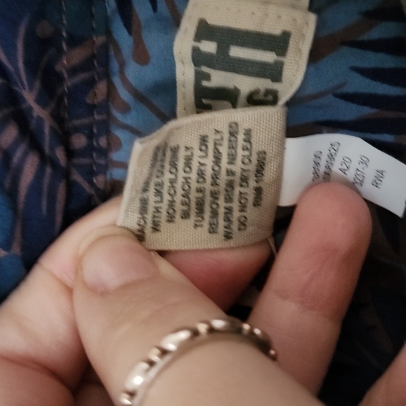 Duluth Trading Co Palm Leaf Print Long Sleeve Button Down Shirt. Tropical. - Picture 6 of 8